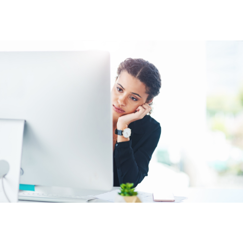 Feeling Stuck? Here's How to Overcome the Mid-Career Plateau